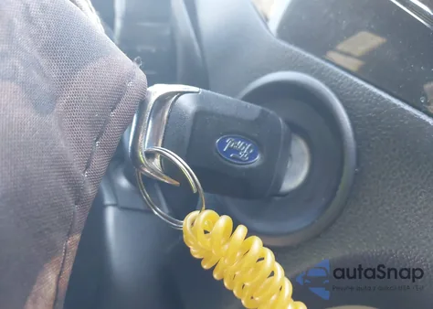 2019 Ford Explorer z USA, uszkodzony, nr VIN 1FM5K7B83KGA08725